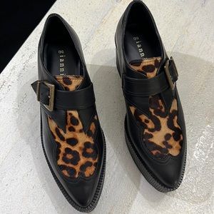 Gianni Bini Slaede leopard print calf hair creepers.